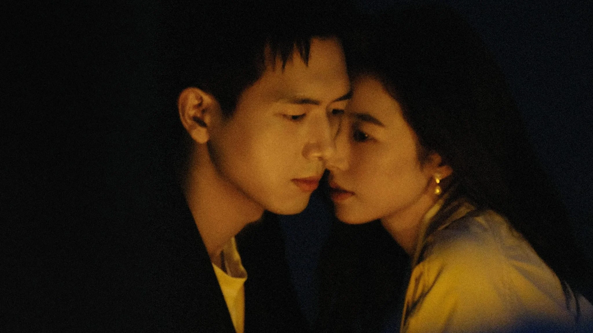 Sắc Xuân Gửi Người Tình (Will Love In Spring)